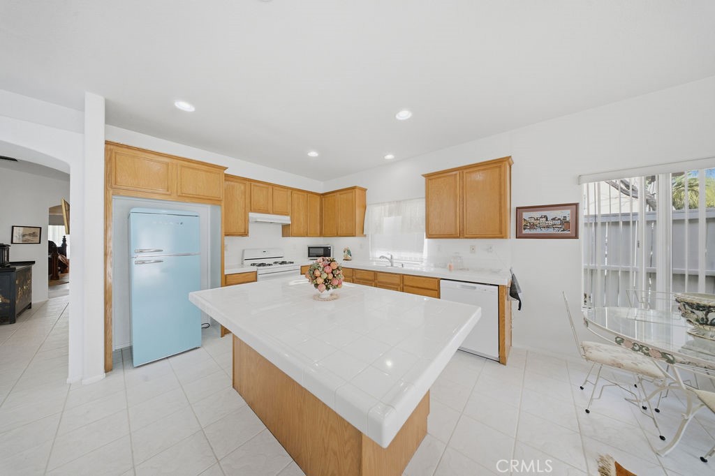 29811 Camden