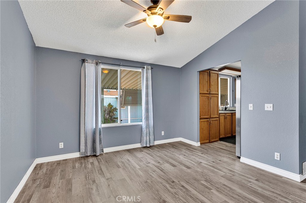 20843 Waalew Rd C6