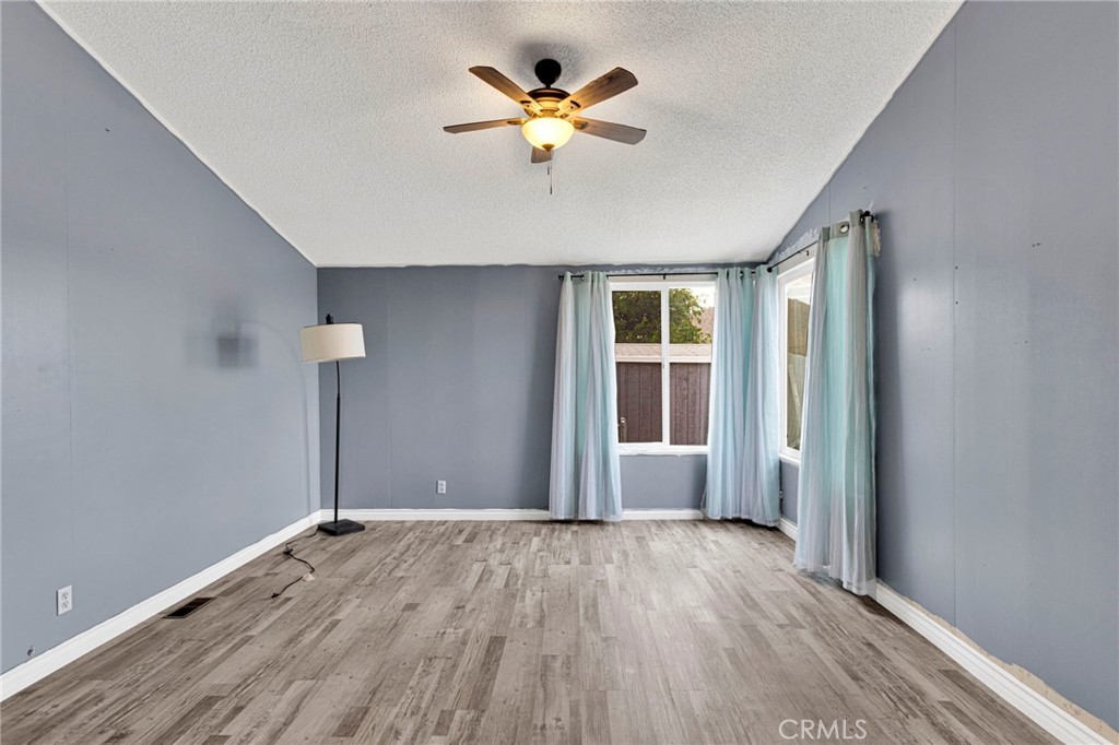 20843 Waalew Rd C6