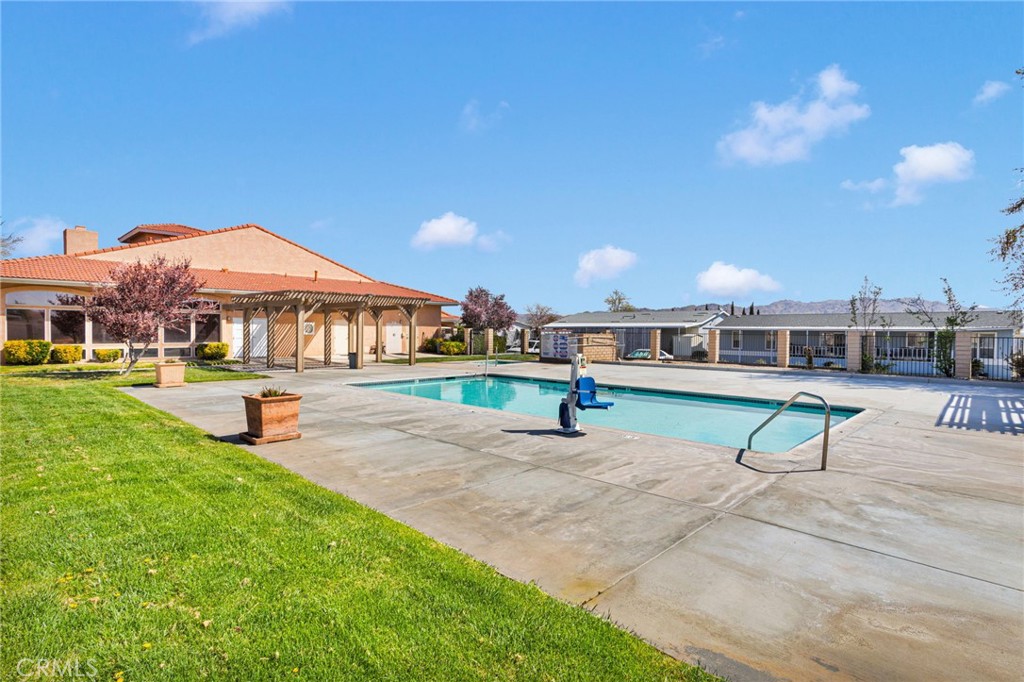 20843 Waalew Rd C6