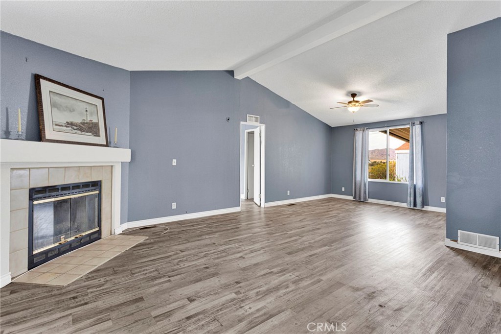 20843 Waalew Rd C6