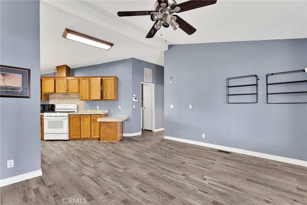 20843 Waalew Rd C6