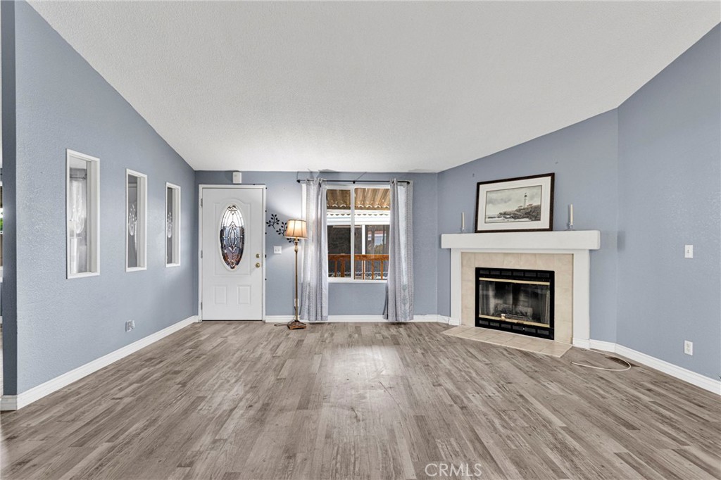 20843 Waalew Rd C6