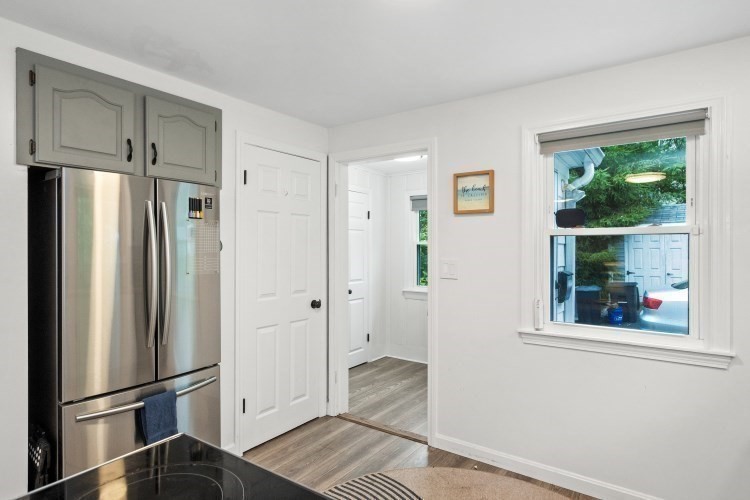 35 Marsh Avenue