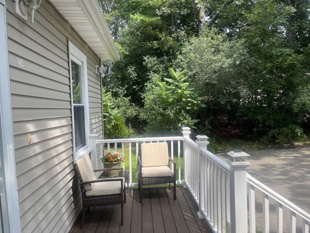 214 Turnpike Street