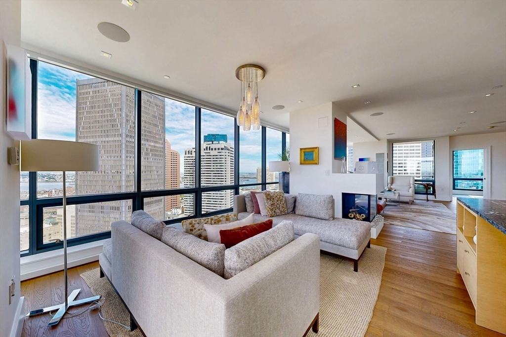 45 Province St Unit: PH2B