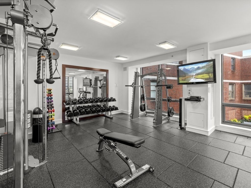 45 Province St Unit: PH2B