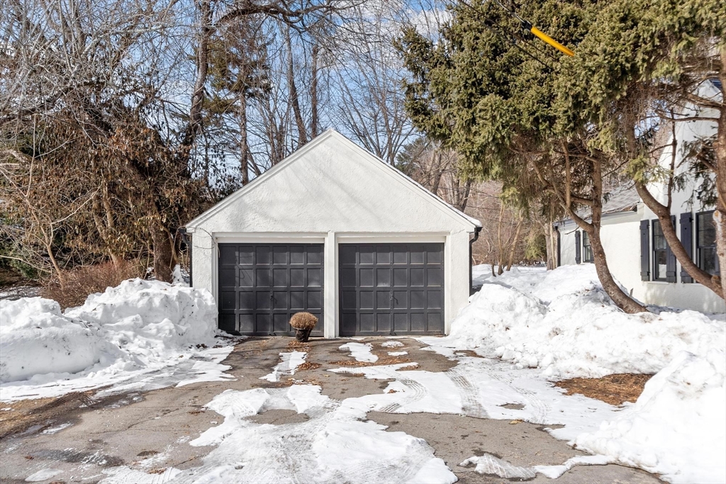 401 Belknap Rd