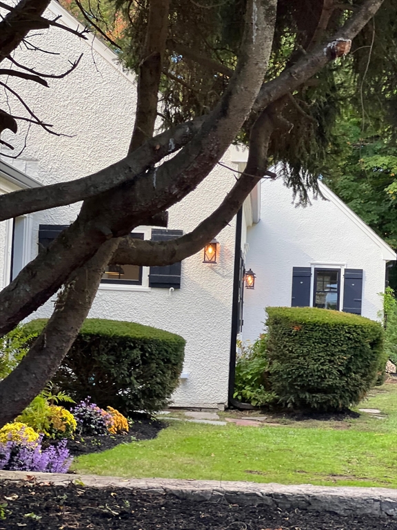 401 Belknap Rd