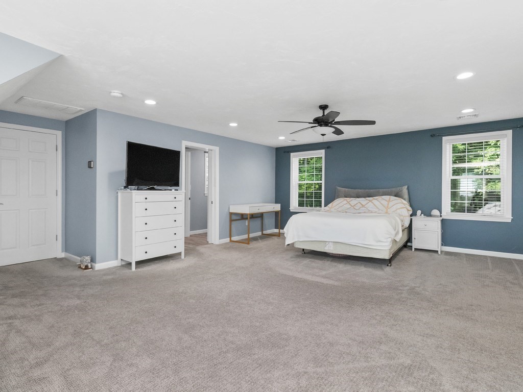 45 Metacomet Avenue
