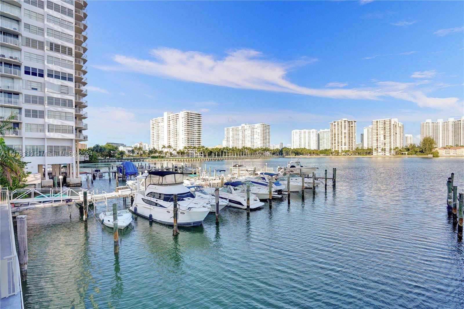 18011 Biscayne Blvd Unit: 1601