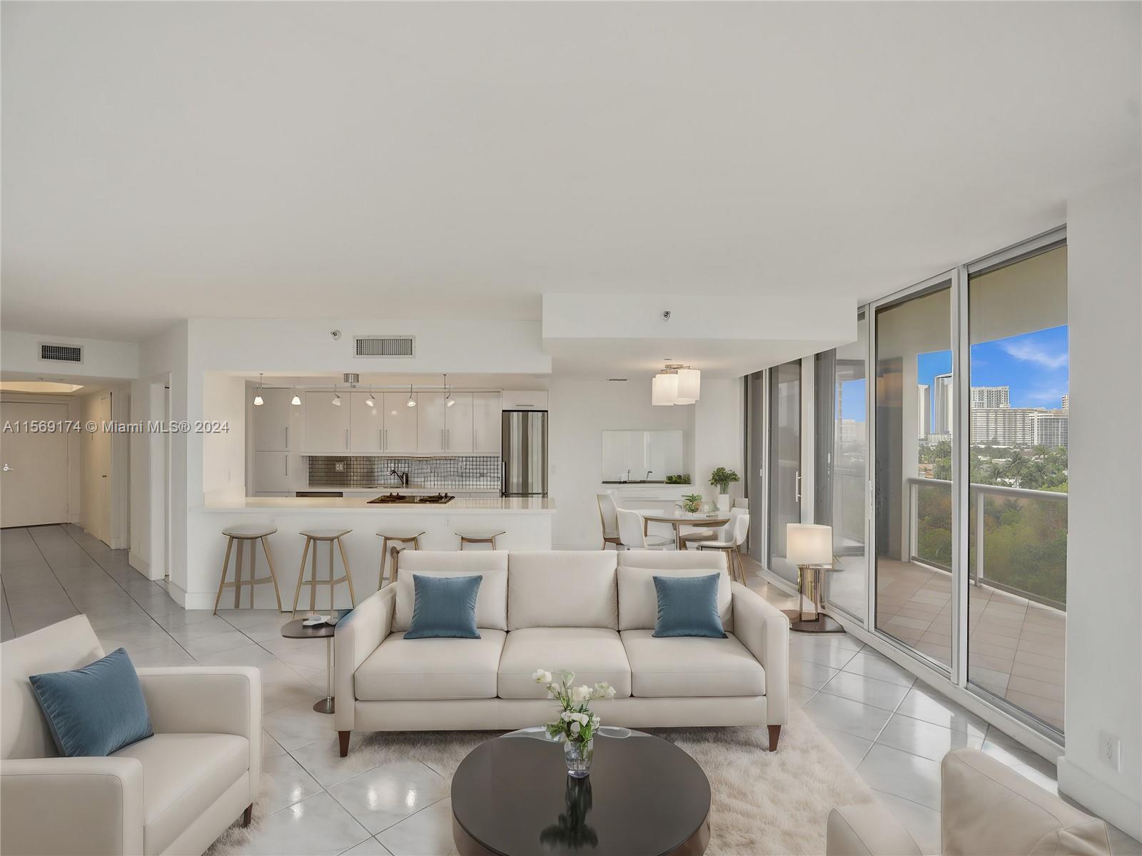 3640 Yacht Club Dr APT 606