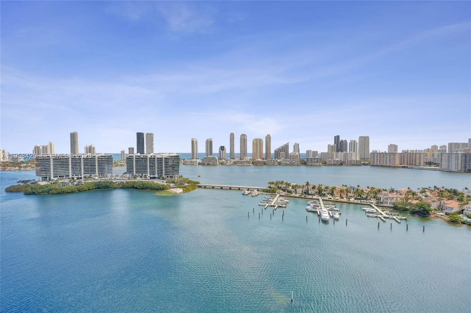 3201 NE 183rd St # 2305