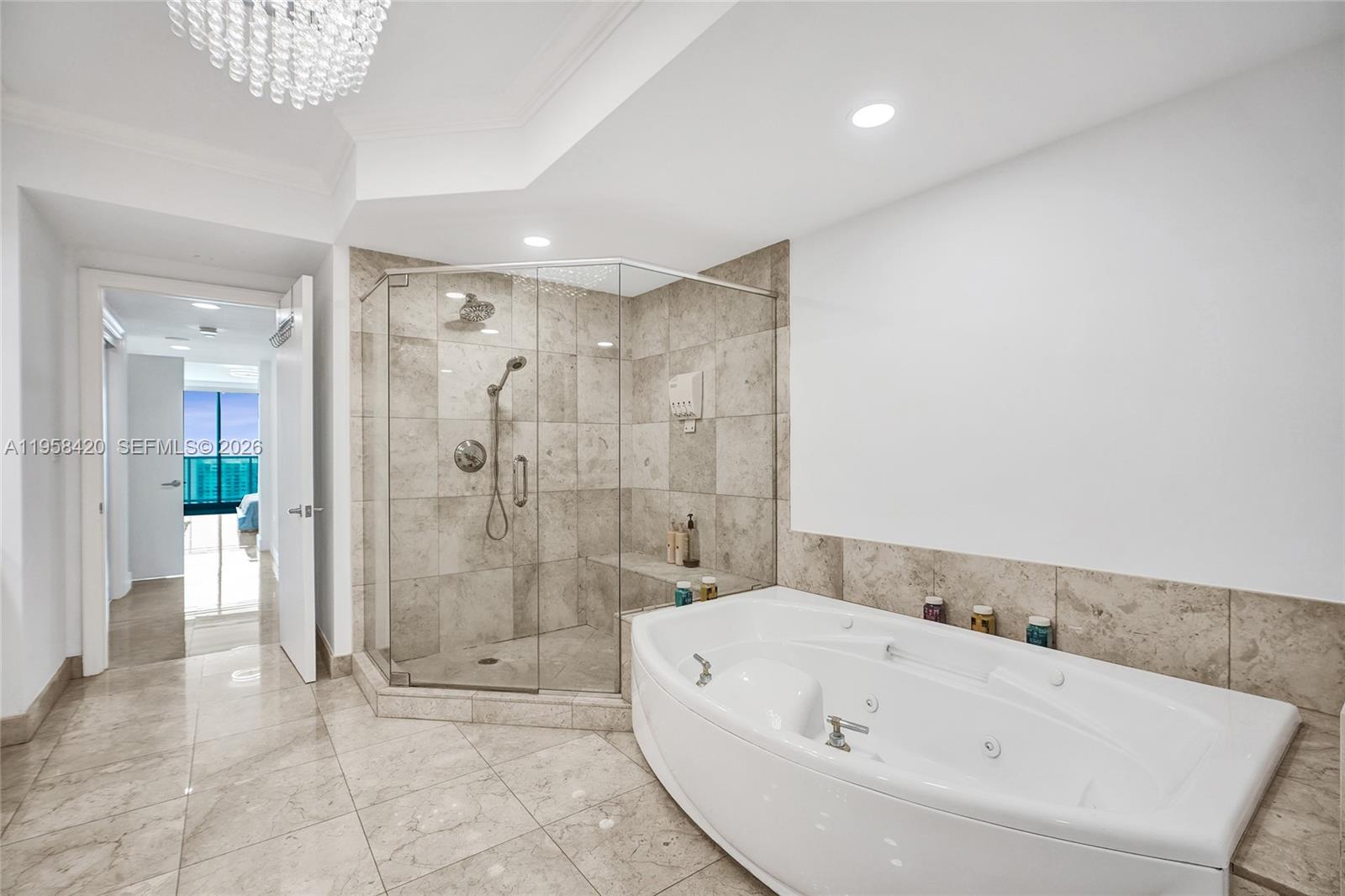 3201 NE 183rd St # 2305