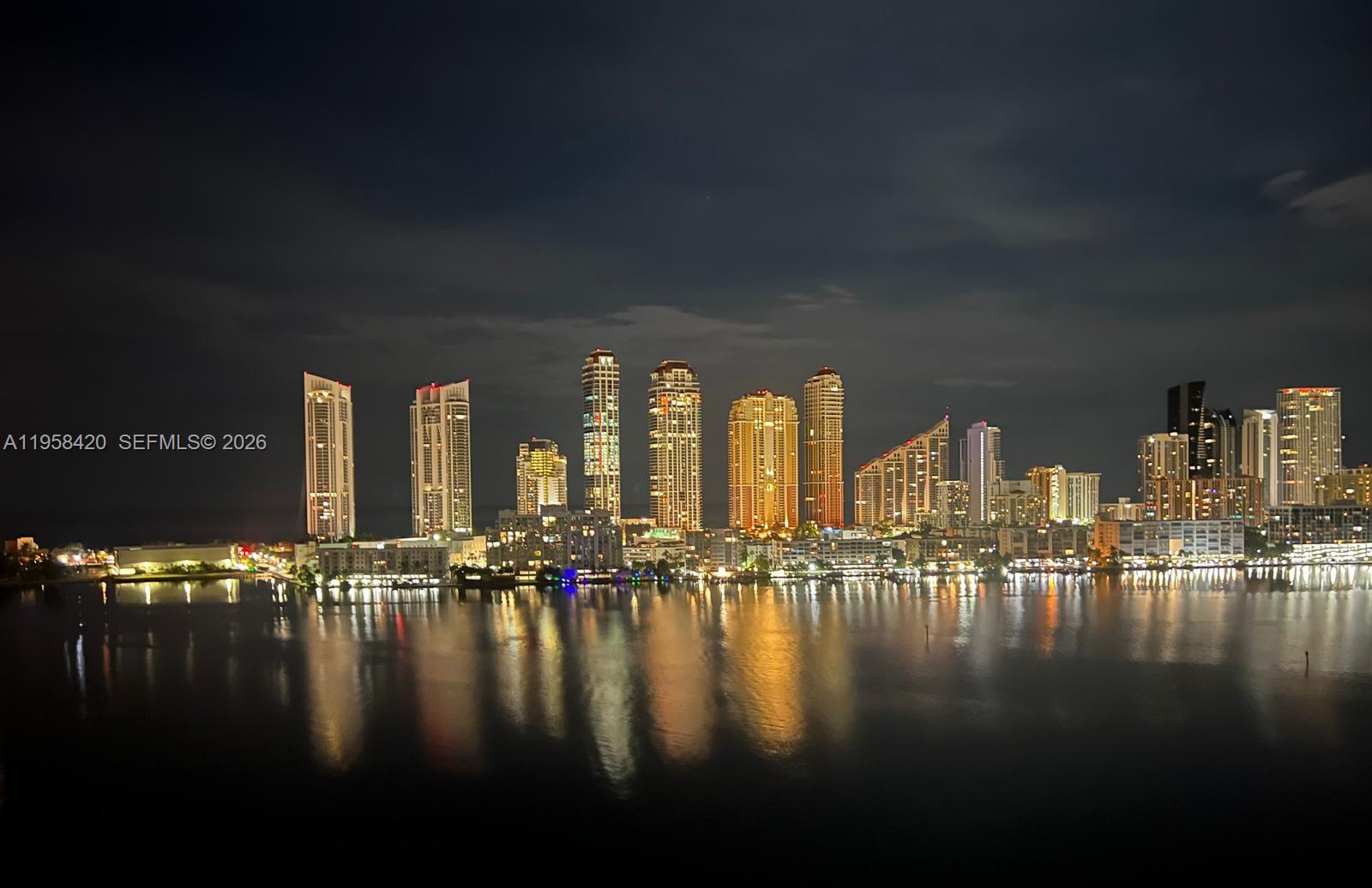 3201 NE 183rd St # 2305