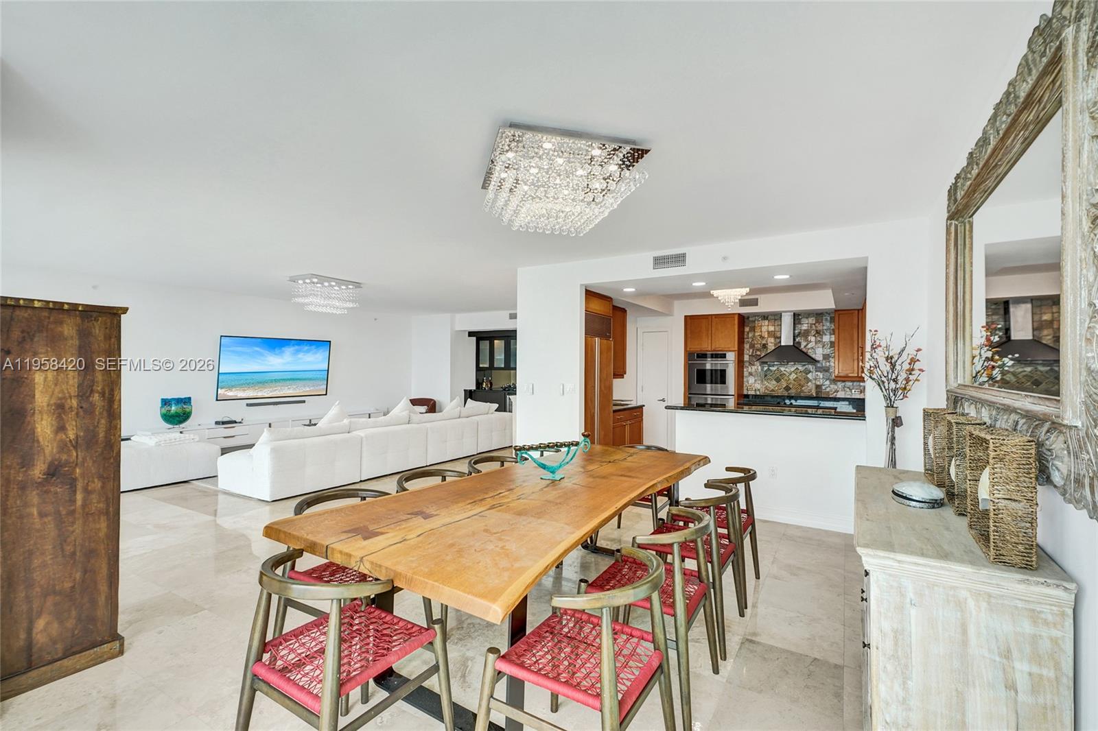 3201 NE 183rd St # 2305