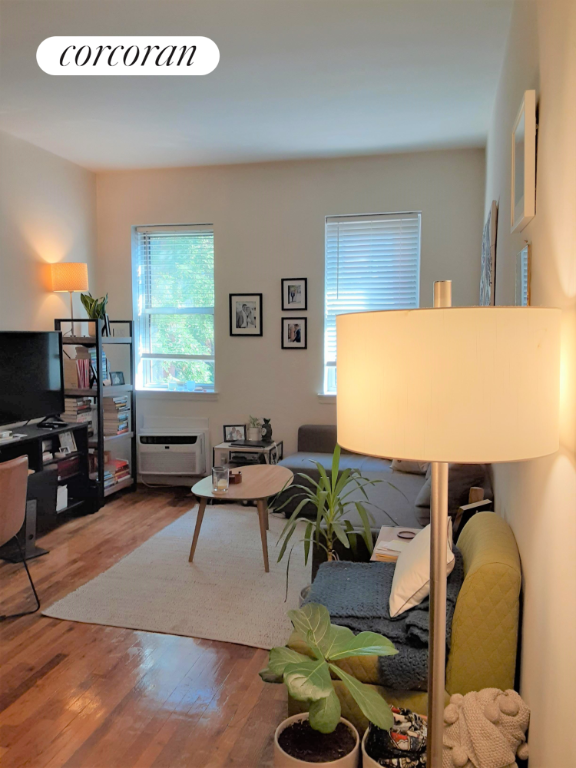 305 E 83RD Street 4C