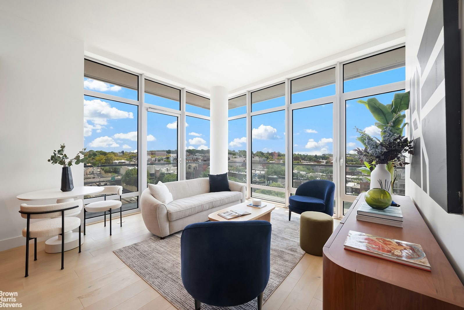 575 4TH Avenue 10D