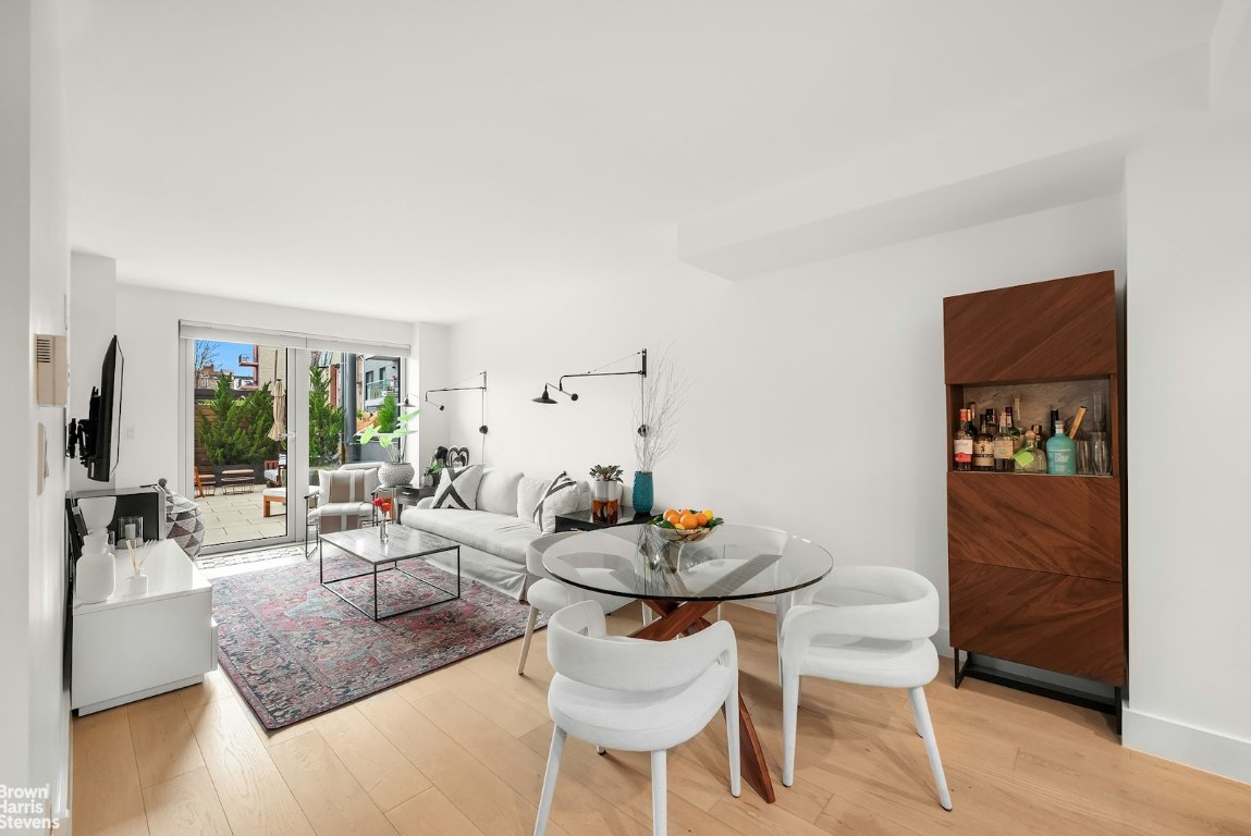 575 4TH Avenue 2D