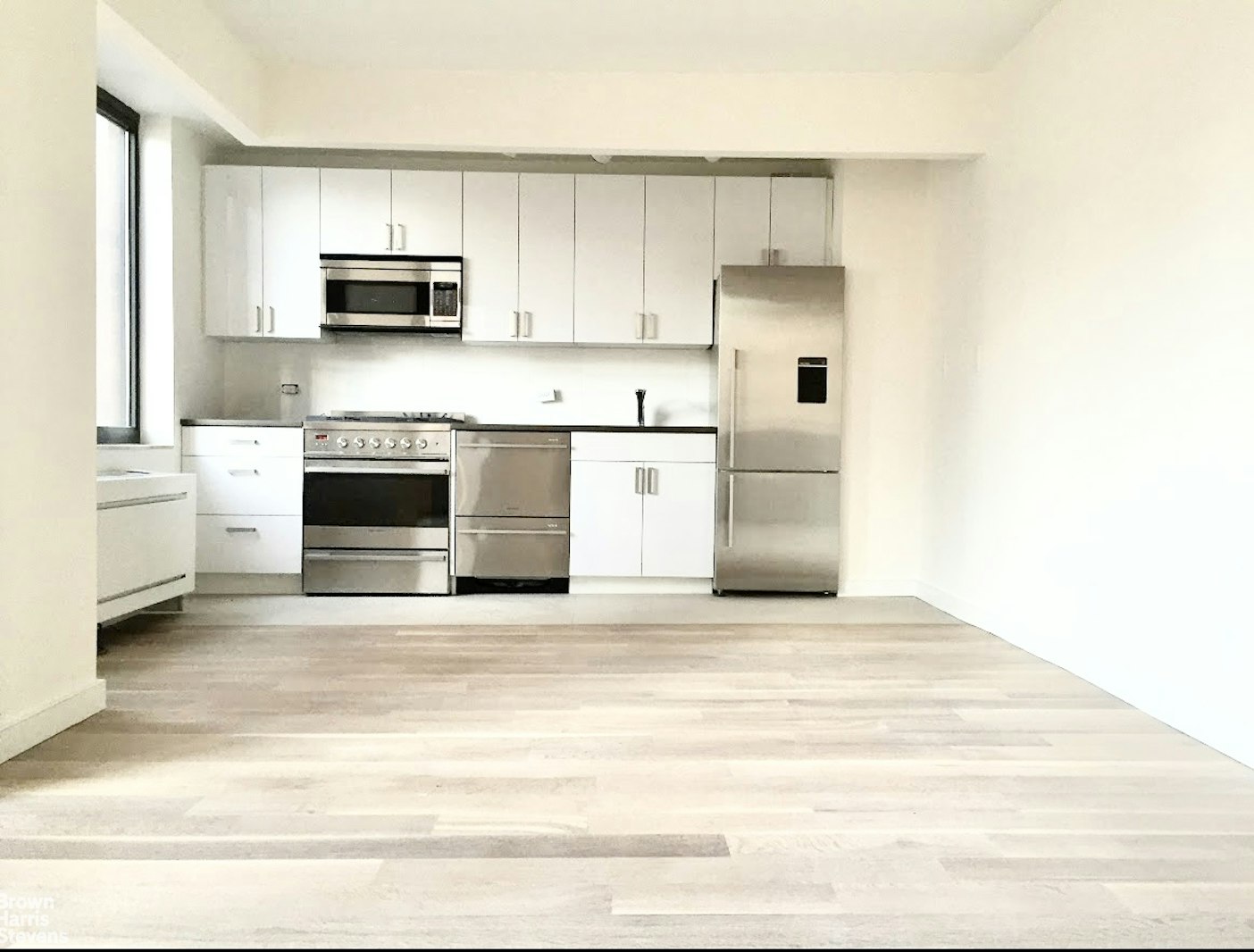 1991 BROADWAY 14C