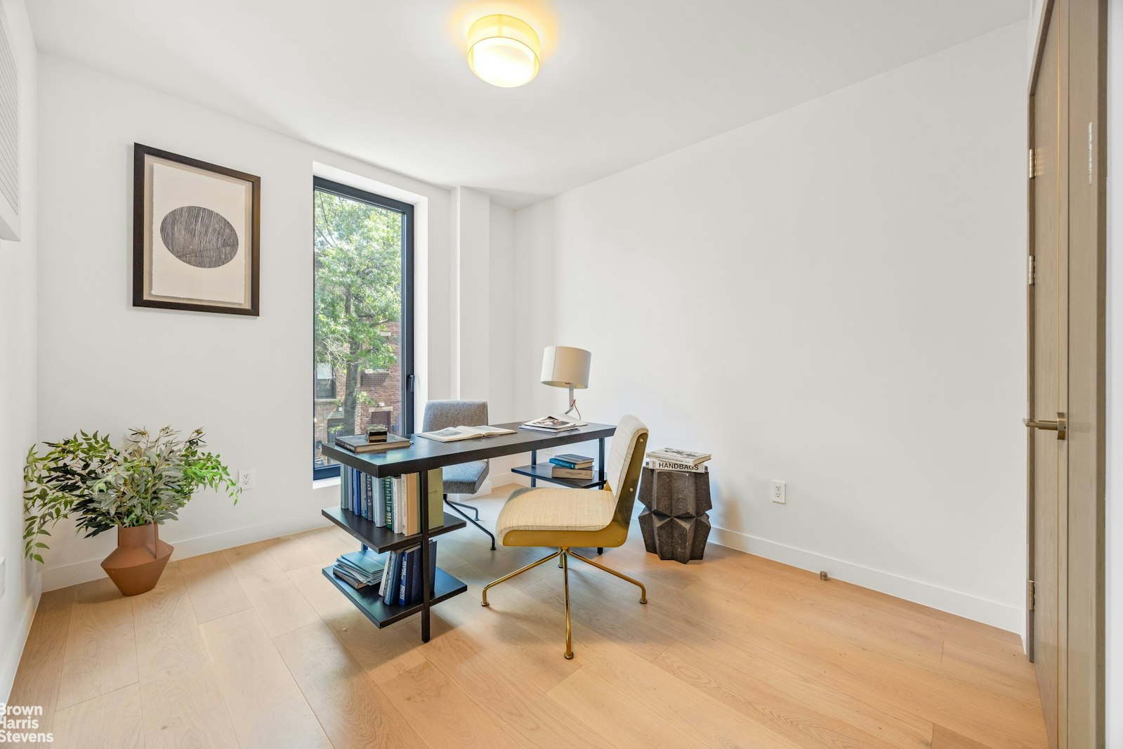 6 GARFIELD Place 208