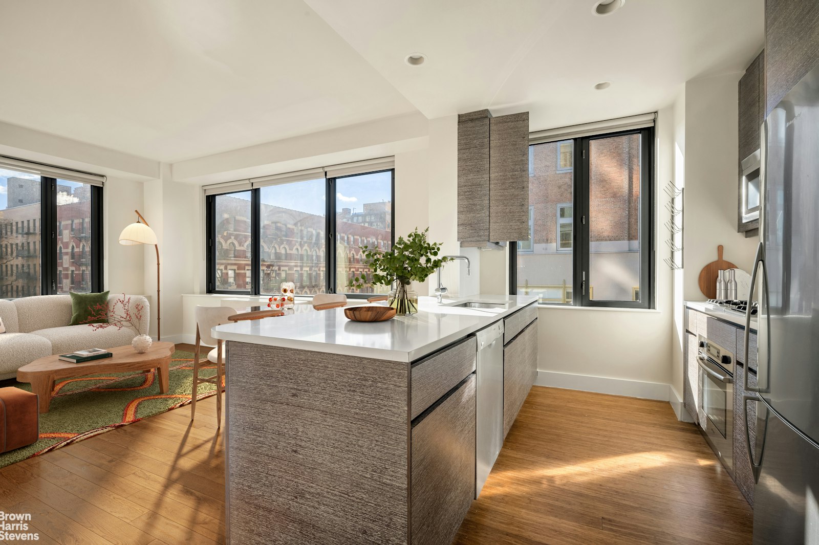 305 W 16TH Street 3H