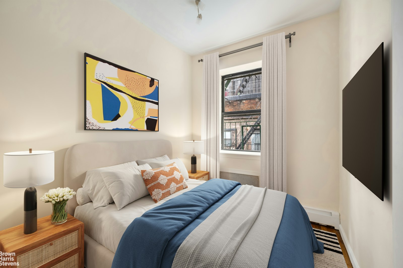 713 E 9TH Street 2D