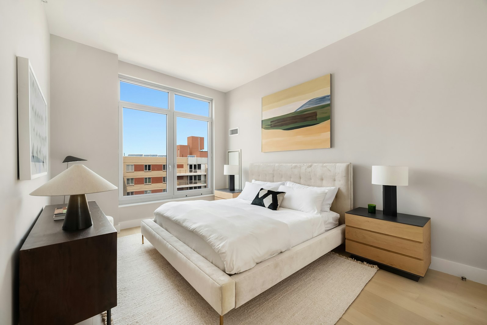 575 4TH Avenue PHC
