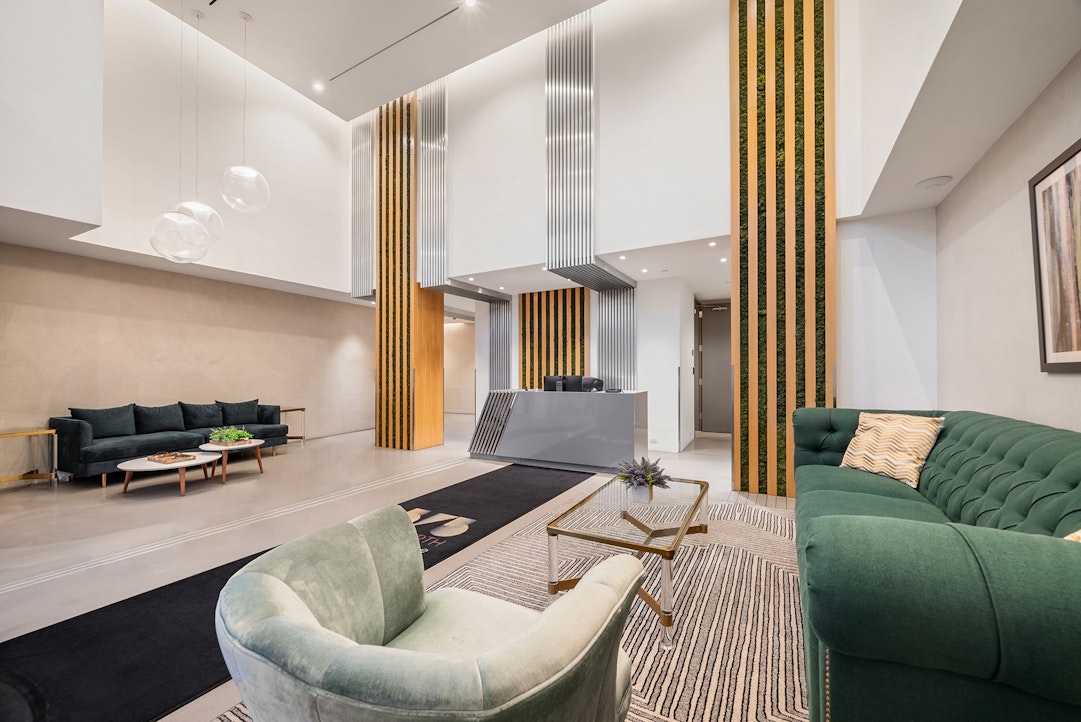 575 4TH Avenue PHC