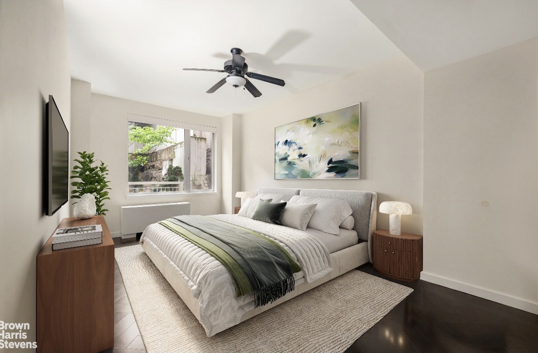 517 W 46TH Street 101