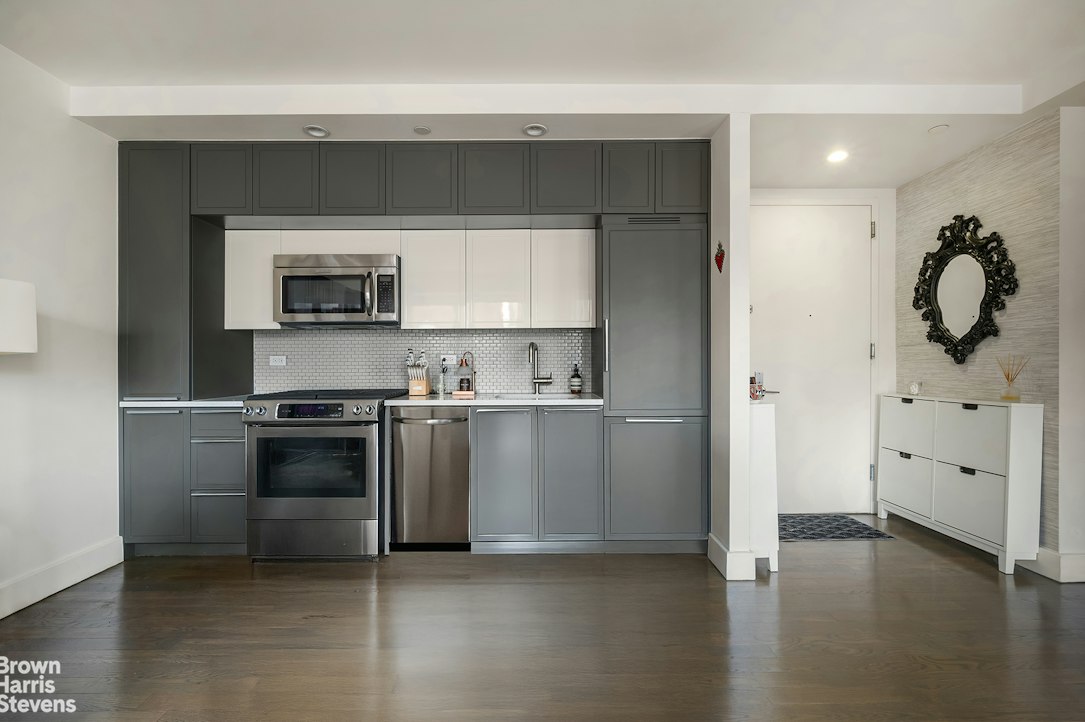 432 W 52ND Street 7H