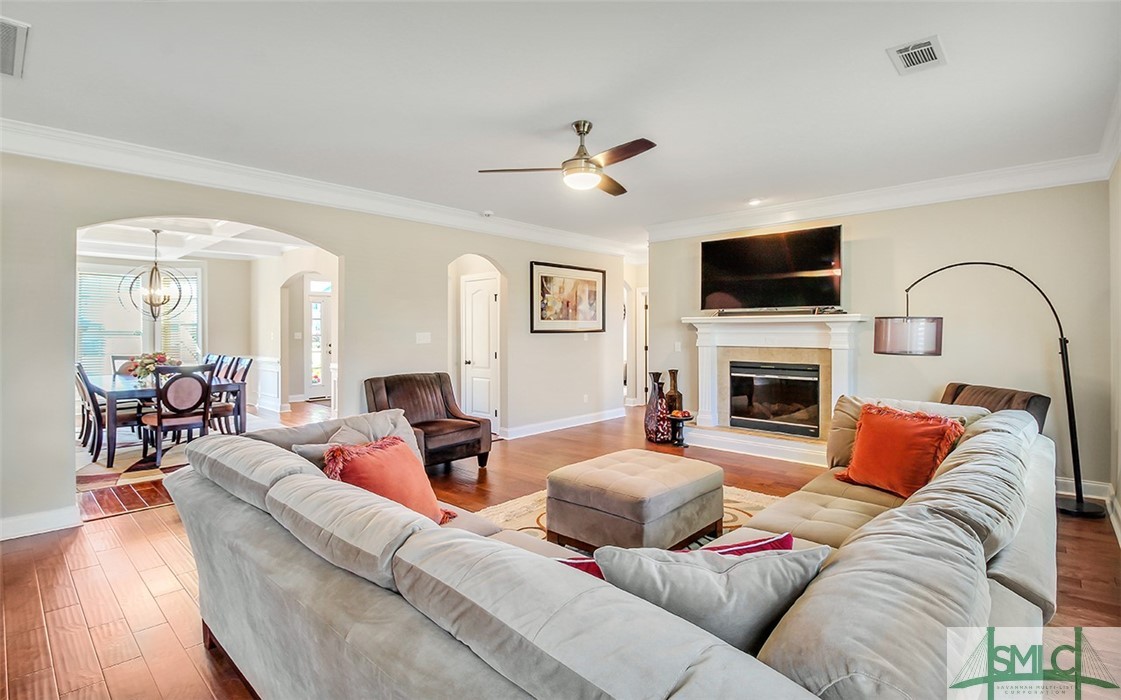 101 Clover Pointe Circle