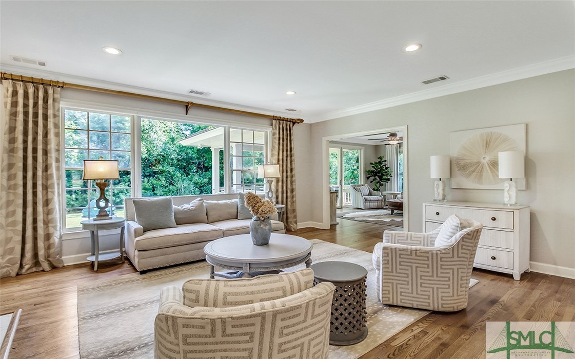 10 Pelham Road