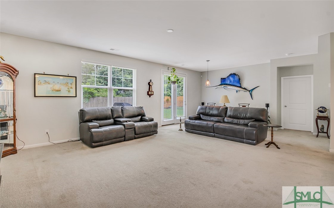 105 Arusha Avenue