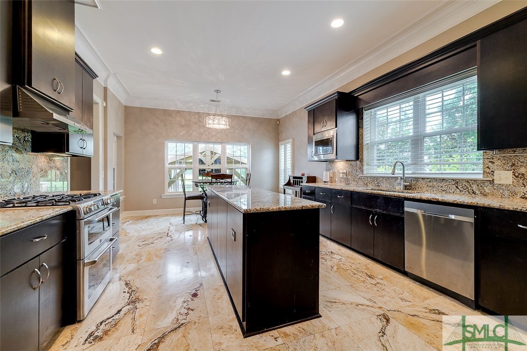 505 Forest Lakes Drive