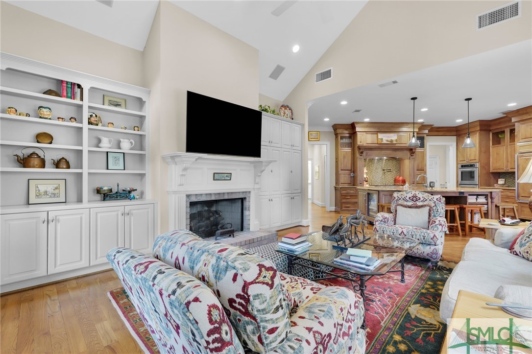 3 Deer Creek Drive