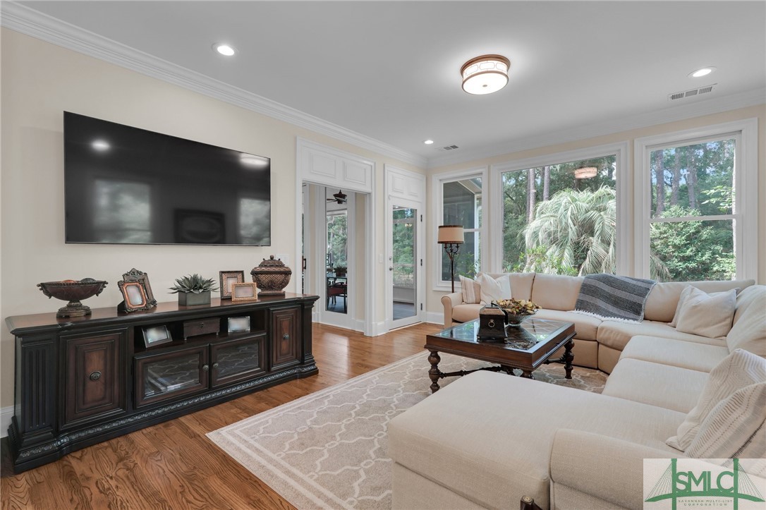 10 Breckenridge Lane