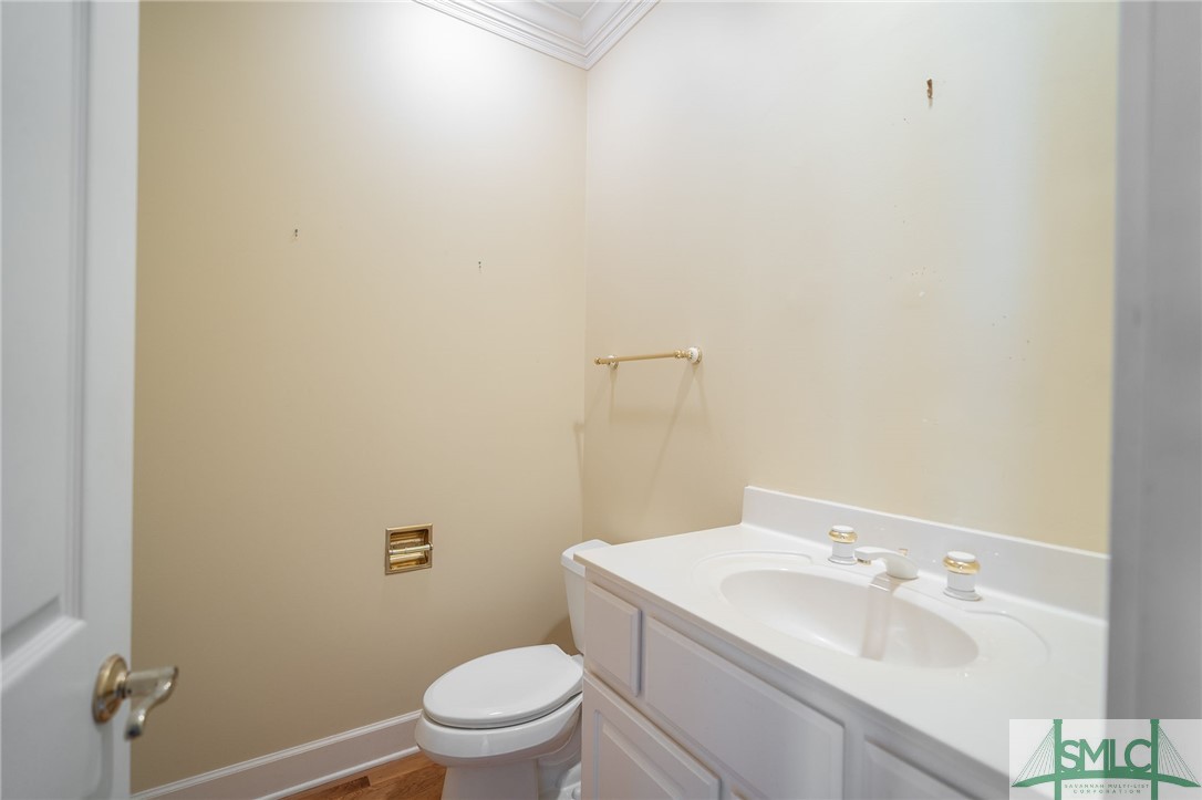2 Sea Eagle Court