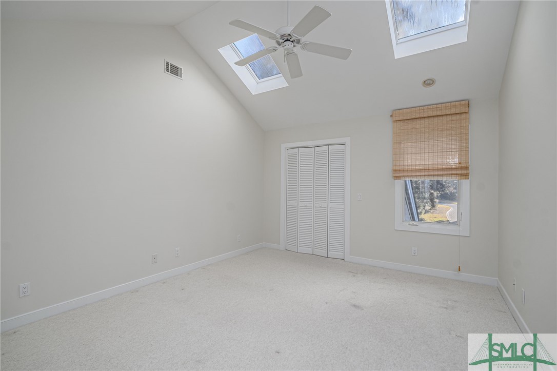20 Mainsail Crossing