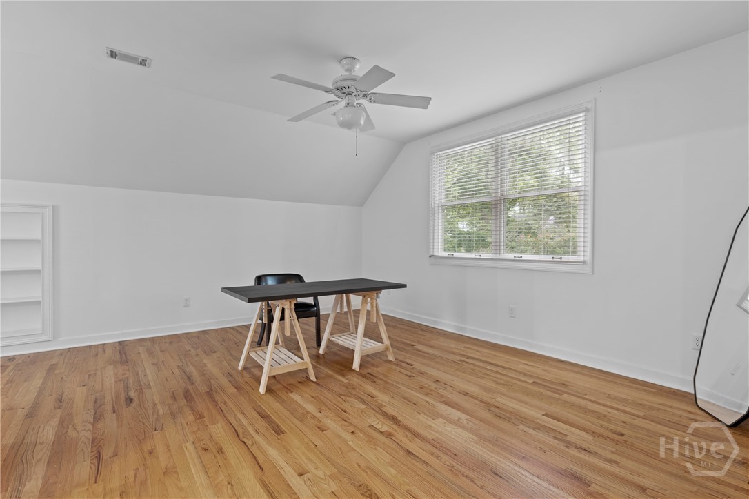 2 Upland Lane