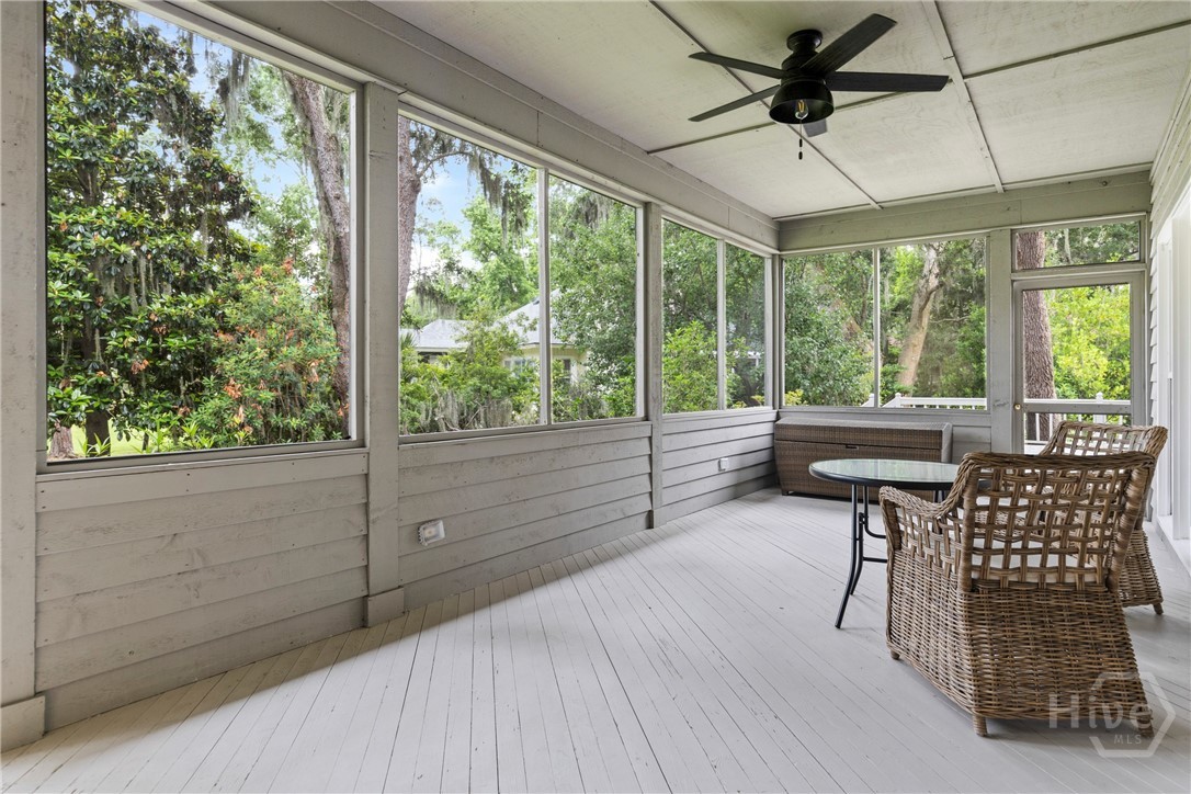 2 Upland Lane