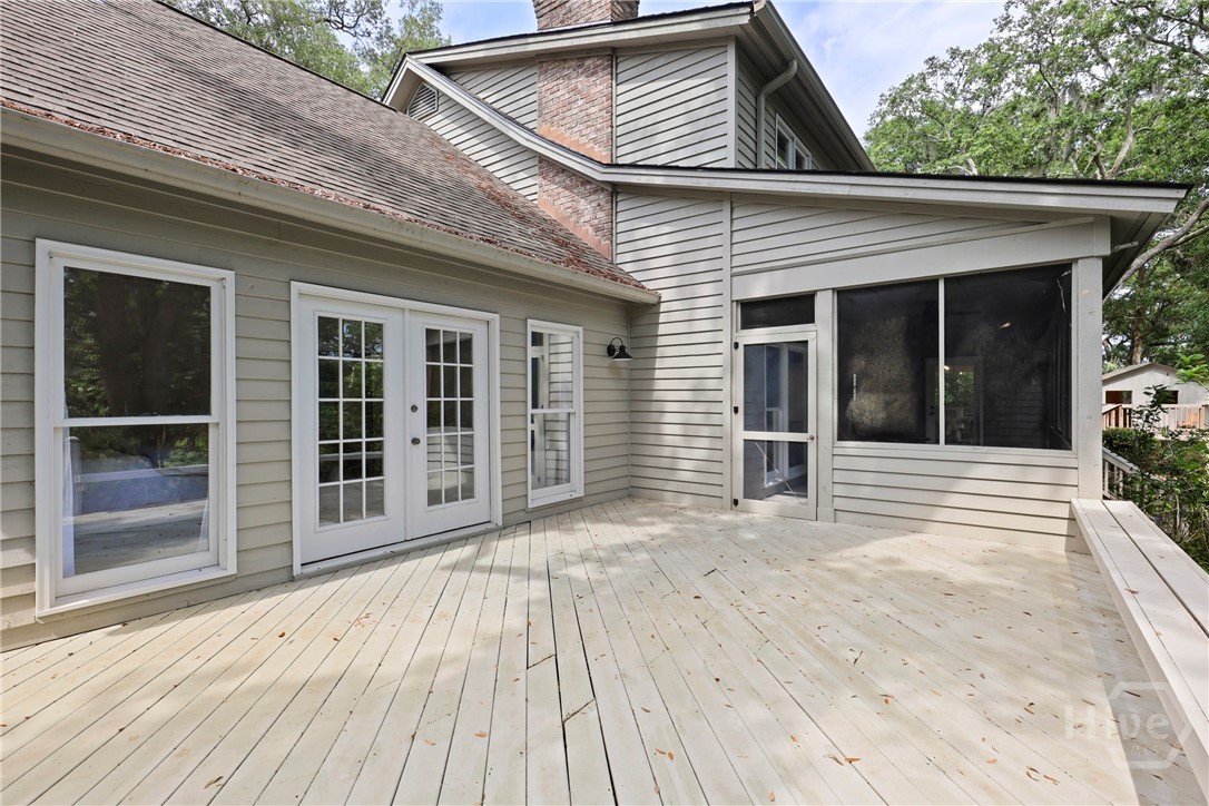 2 Upland Lane