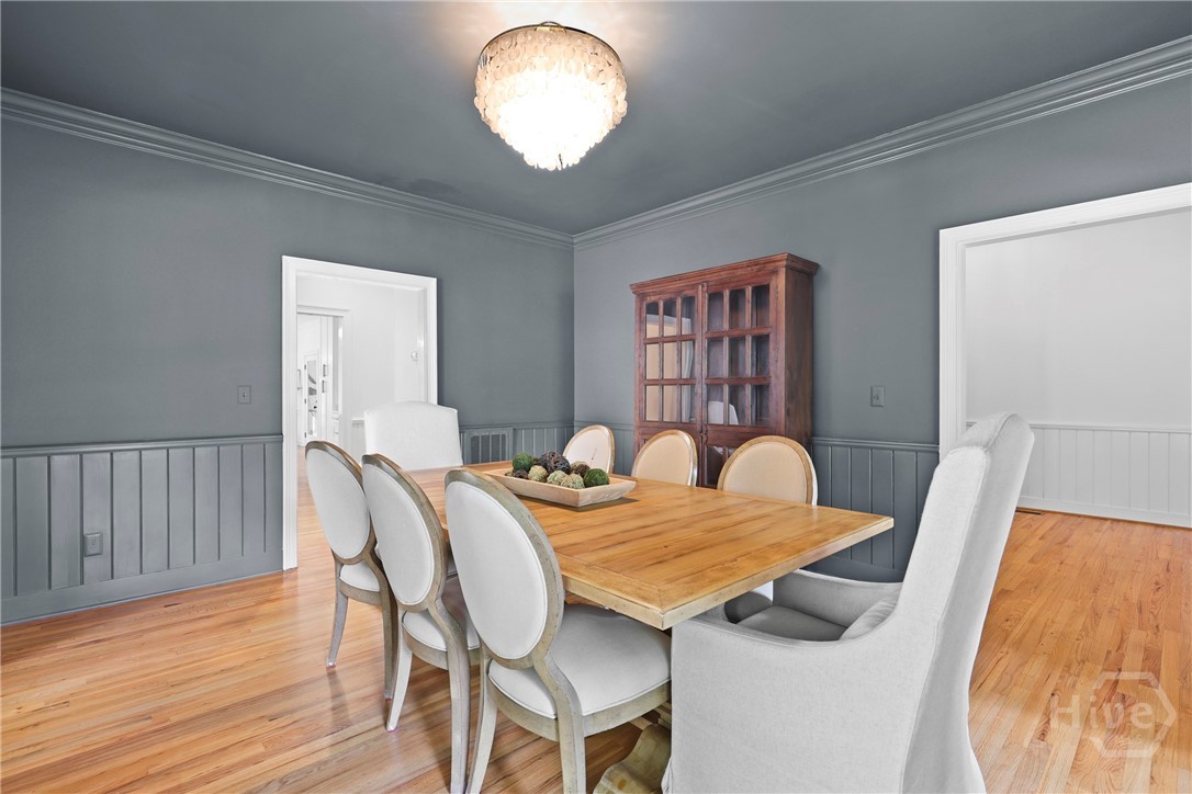 2 Upland Lane