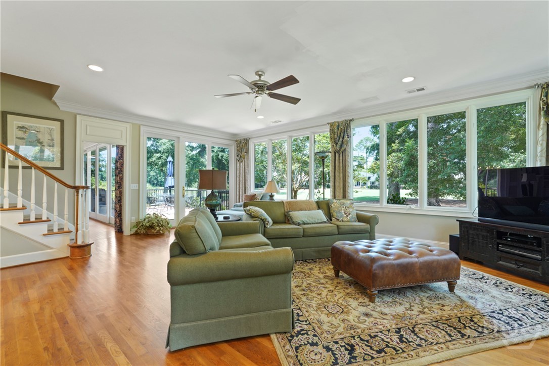 36 Shellwind Drive
