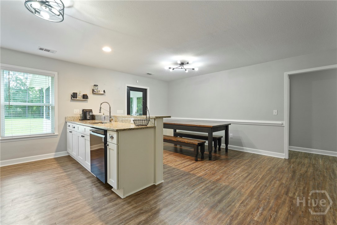 1175 Ralph Rahn Road