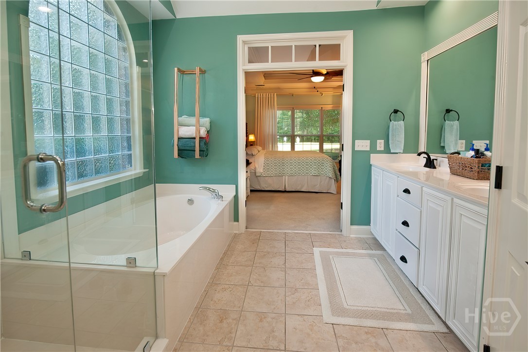 319 Brown Thrush Road