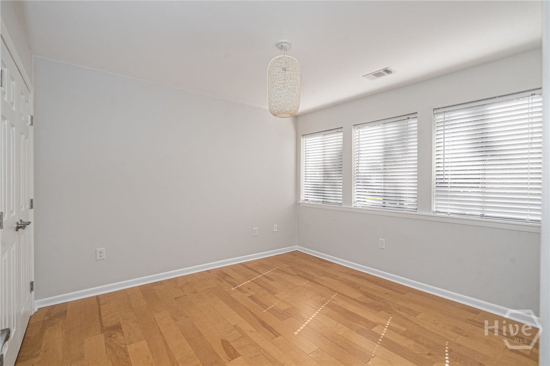 28 Dame Kathryn Drive