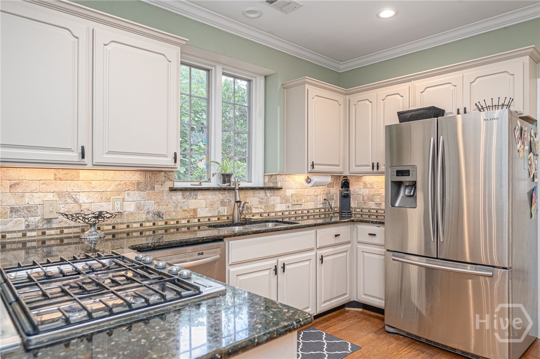 6 Heartwood Court