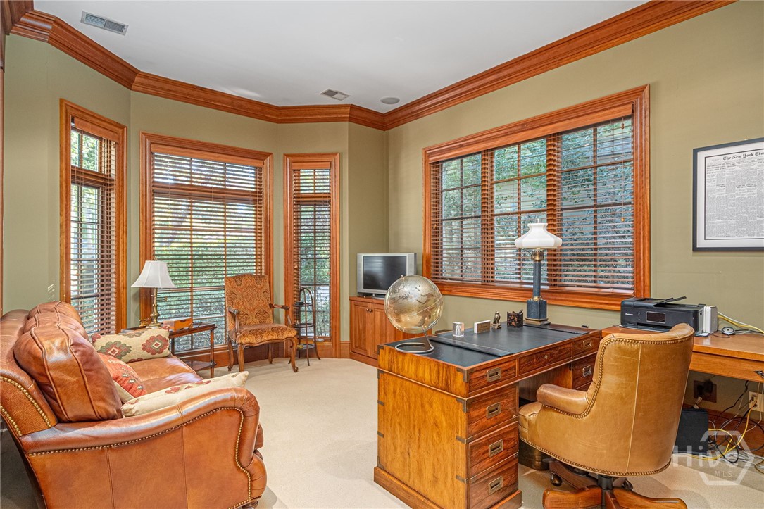 6 Oak Shadow Court