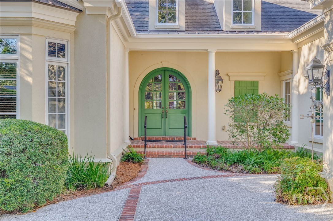 6 Oak Shadow Court